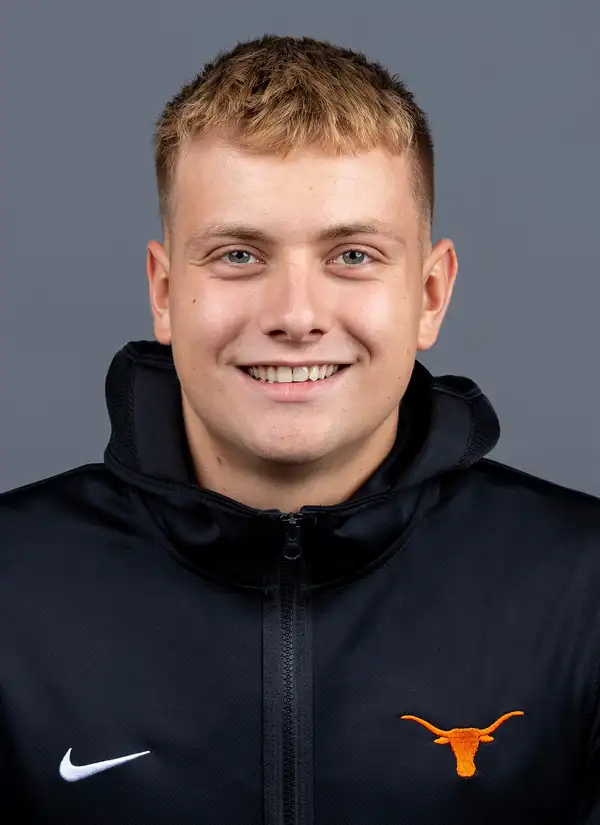 Matej Nevescanin, Swimming & Diving, University of Texas