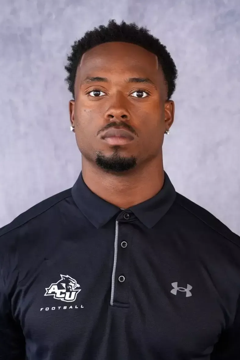 Dillon Williams, Football, undefined