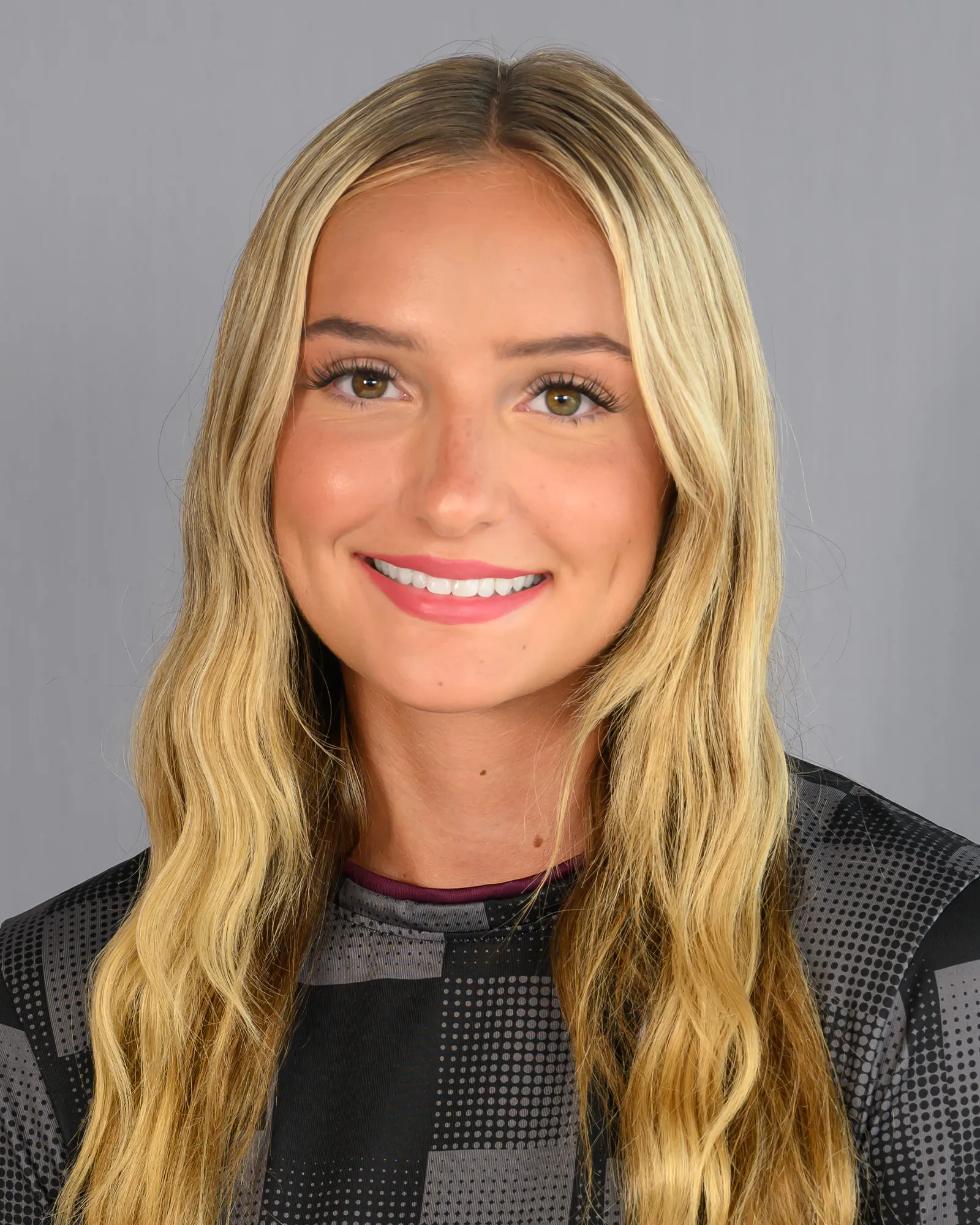 Londyn Soto, Soccer, undefined