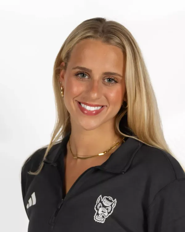 Zoe Smith, Swimming & Diving, North Carolina State University