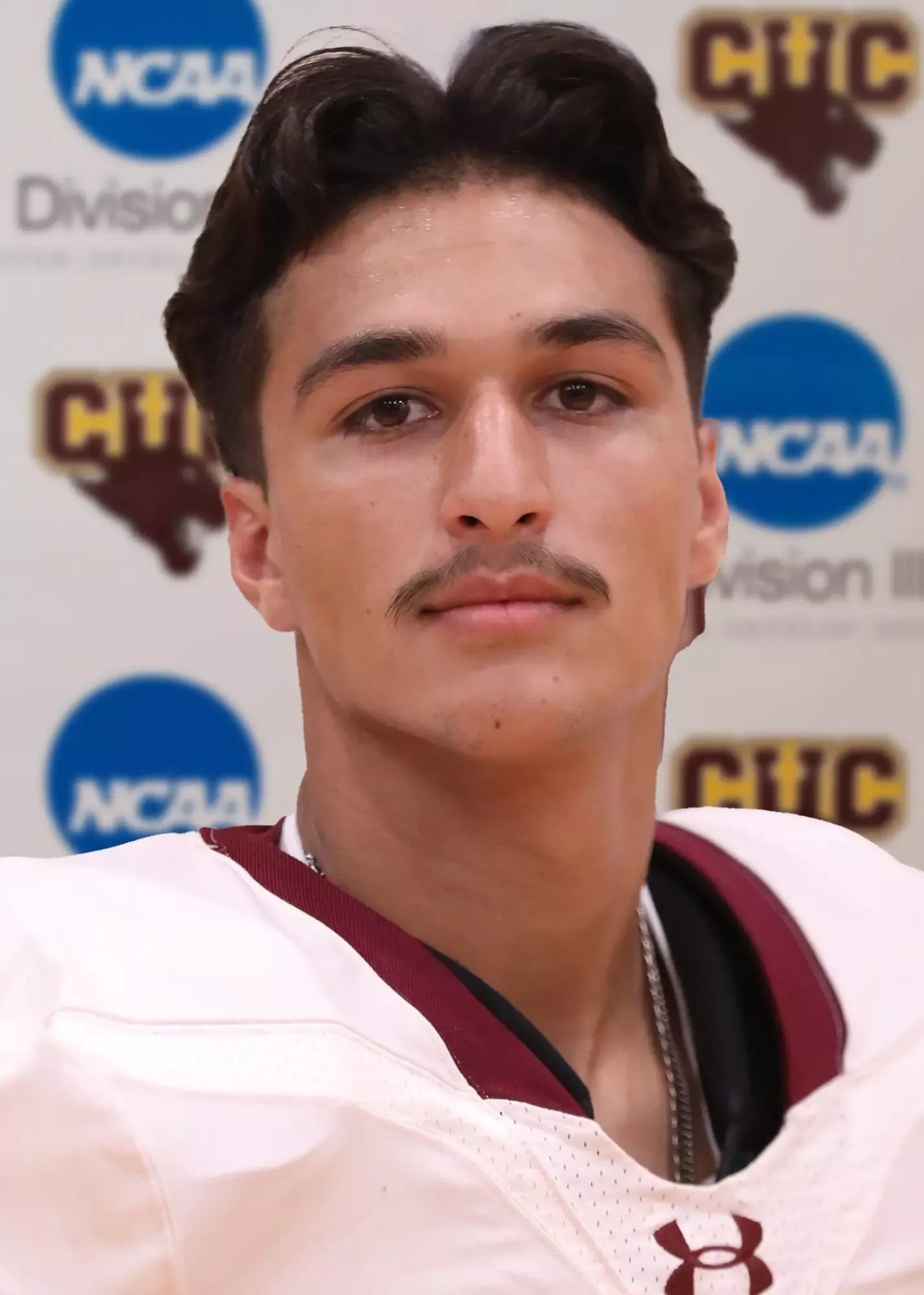 Manuel Mendoza, Football, undefined