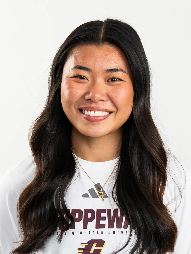 Emily Yoshino, Track and Field, Central Michigan University