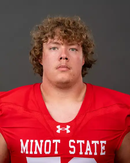 Layton Giggee, Football, Minot State University