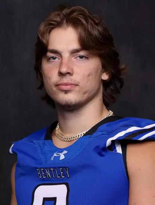 Max Frediani, Football, undefined