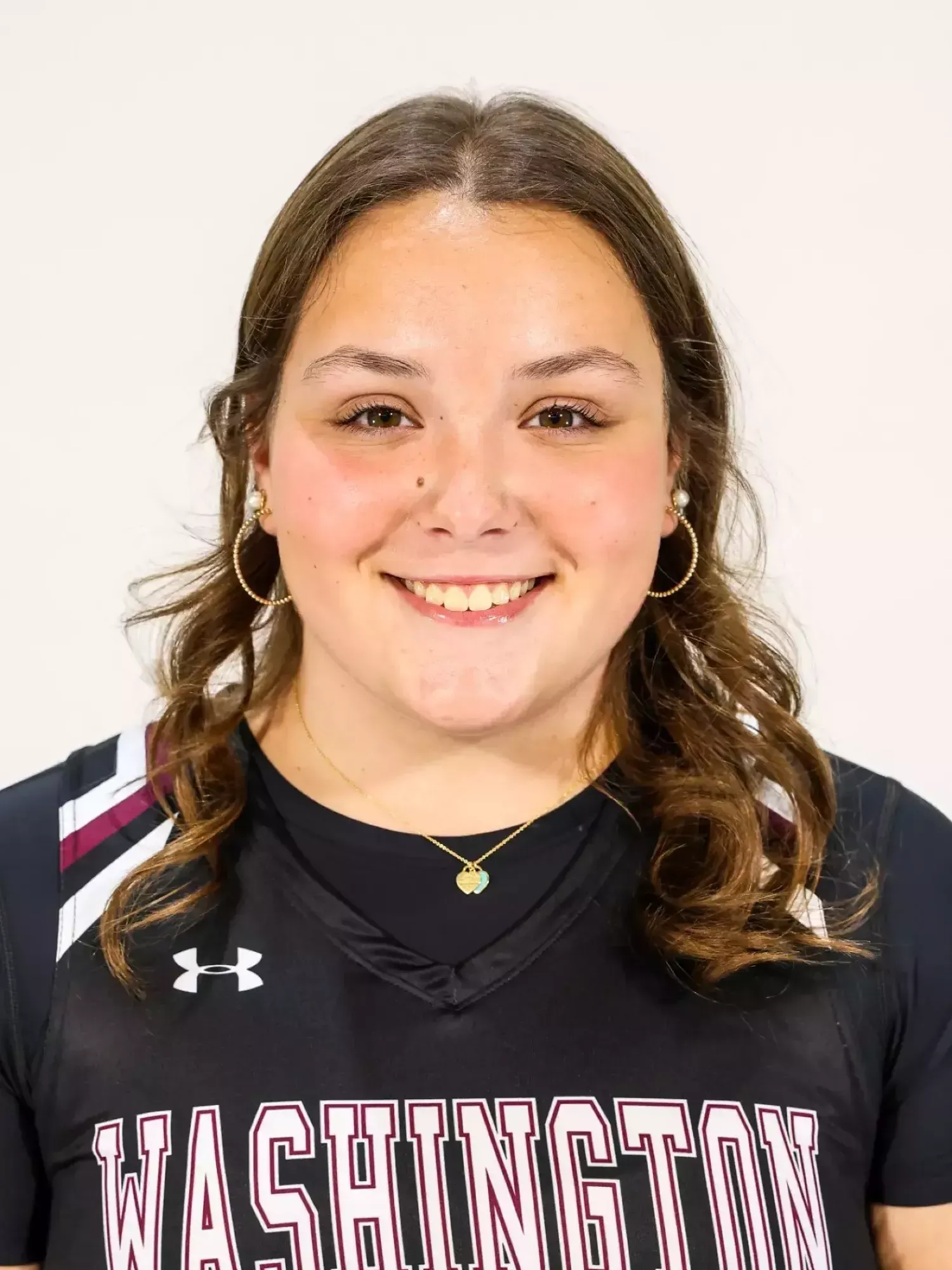 Ellie Carter-Soriano, Basketball, Washington College