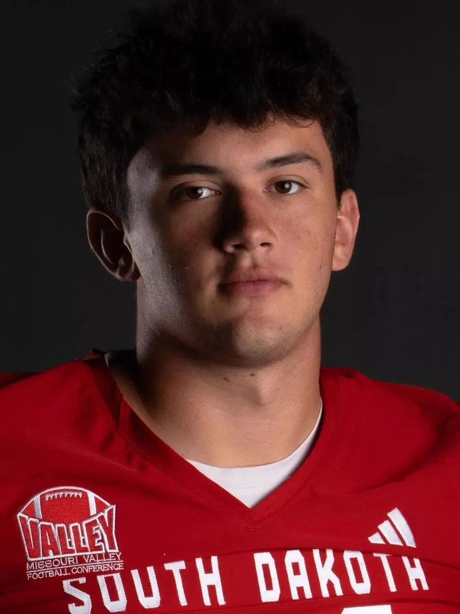 Jackson Accuardi, Football, undefined