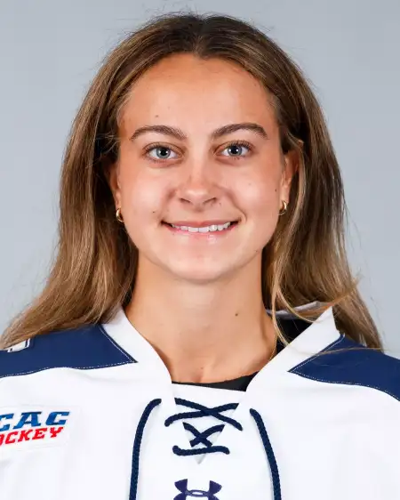Gretta Hulbig, Hockey, Yale University