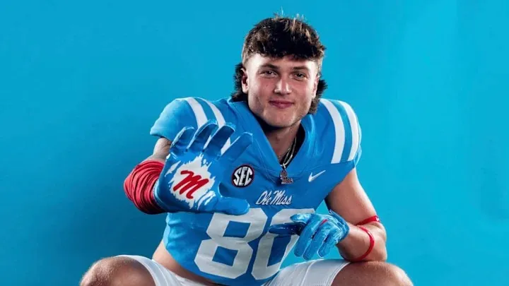 Hayden Bradley, Football, undefined