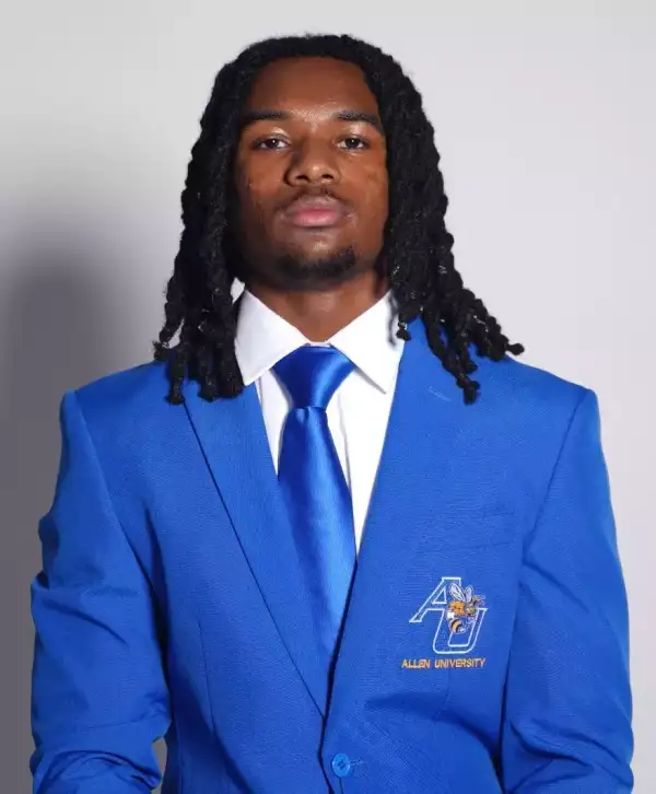 Aeron Gresham, Football, Allen University