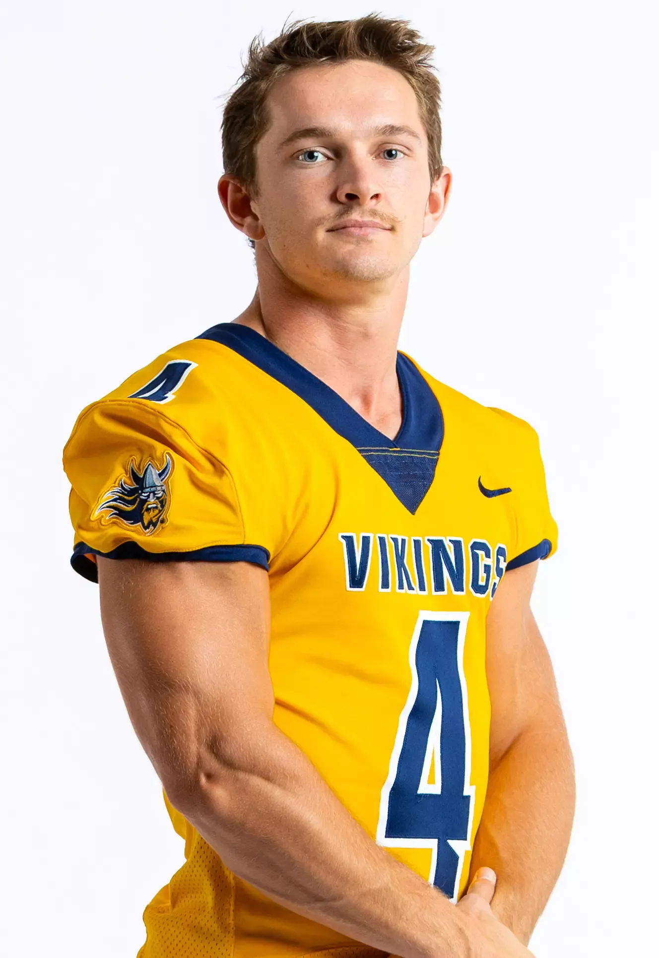 Lincoln Carlson, Football, undefined