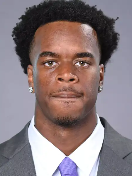 Amari Gardner, Football, College of the Holy Cross