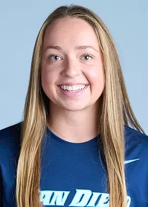 Claudia Dumais, Swimming & Diving, University of San Diego