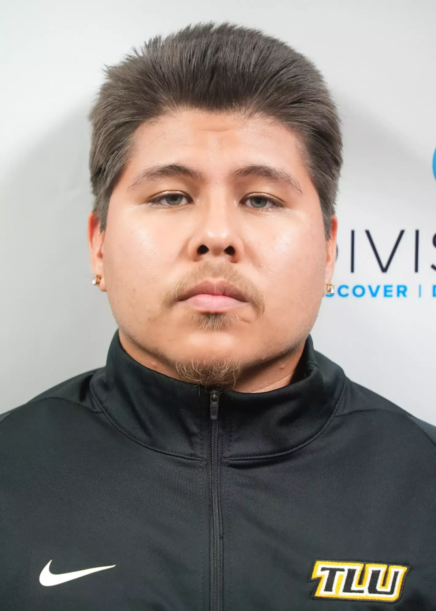 Richard Valdez, Football, undefined