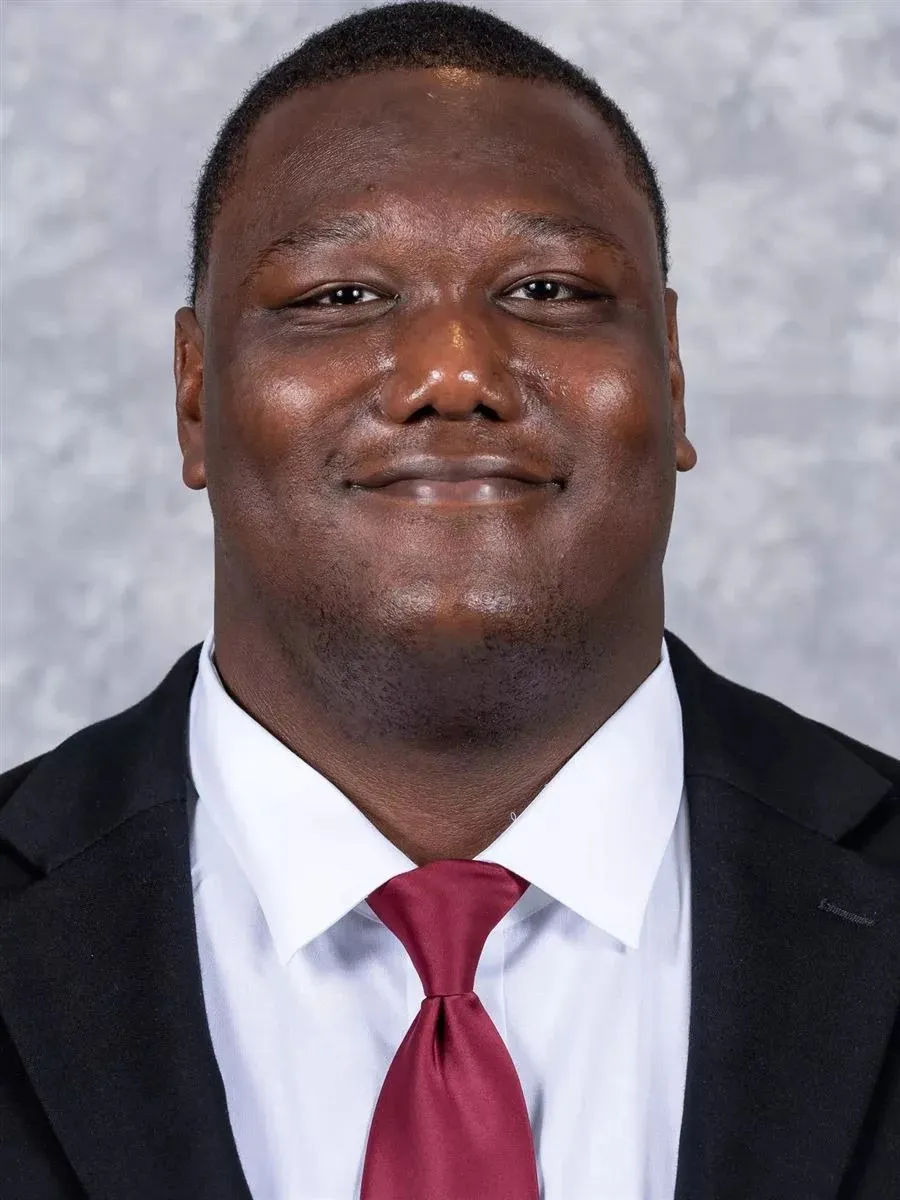 Martes Lewis, Football, undefined