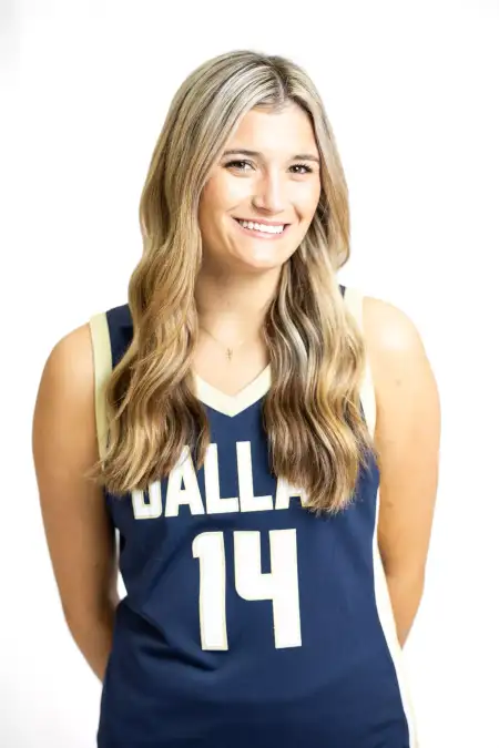 Madison Triolet, Basketball, University of Dallas