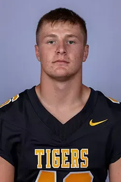 Ethan Shaw, Football, undefined
