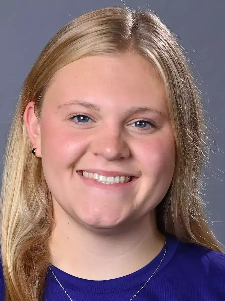 Hannah Fronheiser, Swimming & Diving, College of the Holy Cross