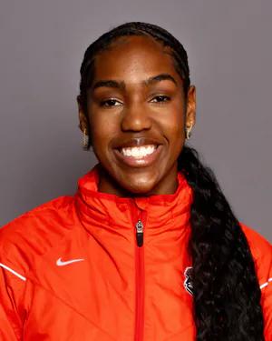 Taniya Looney, Track and Field, University of New Mexico