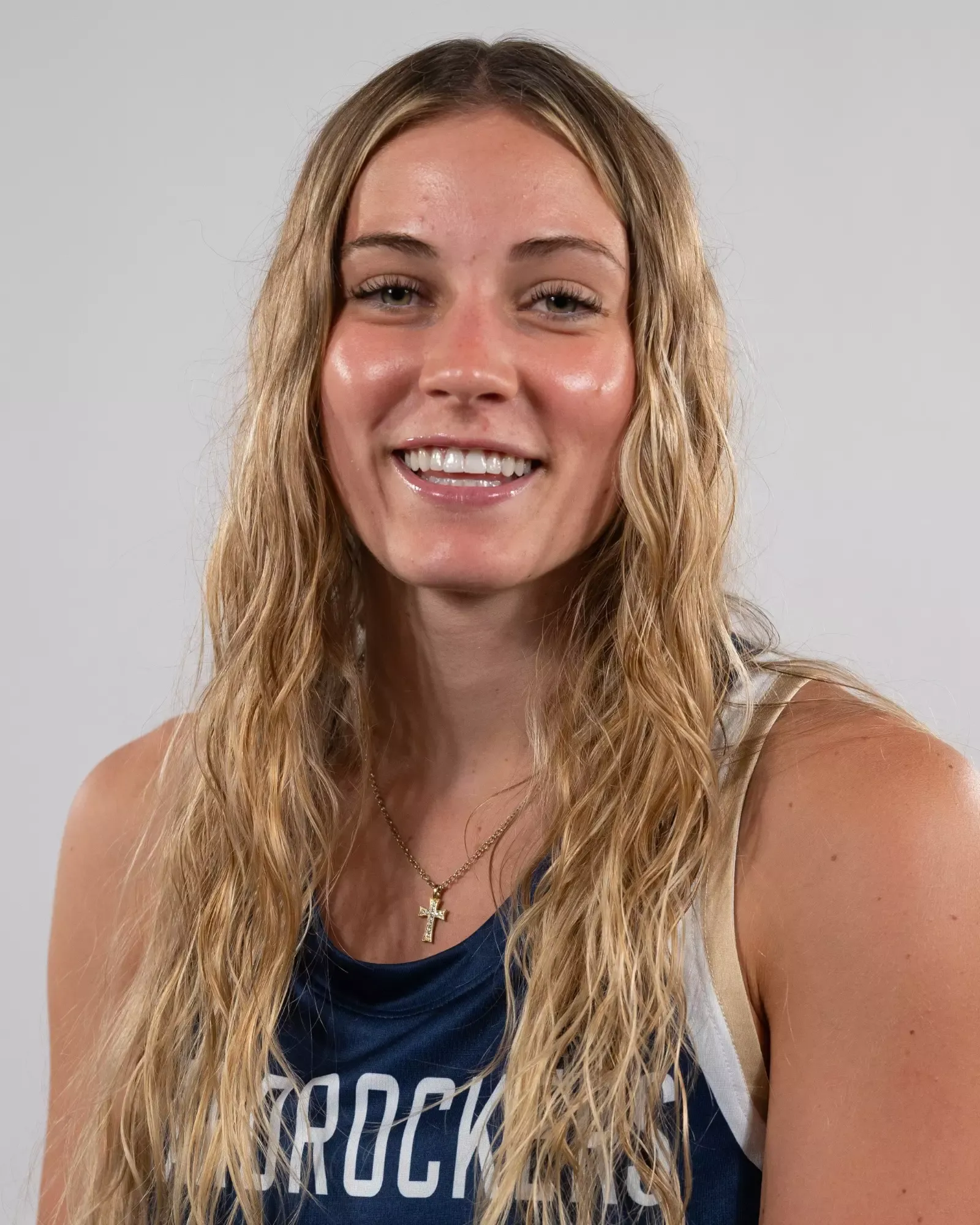 Olivia Lanari, Basketball, undefined