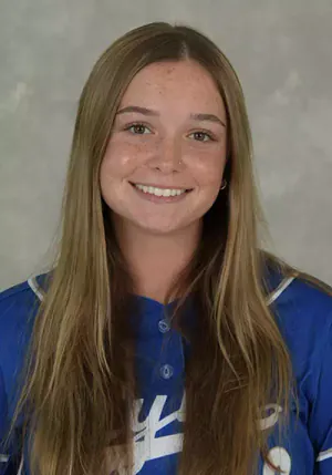 Kaylah Comeau, Softball, undefined