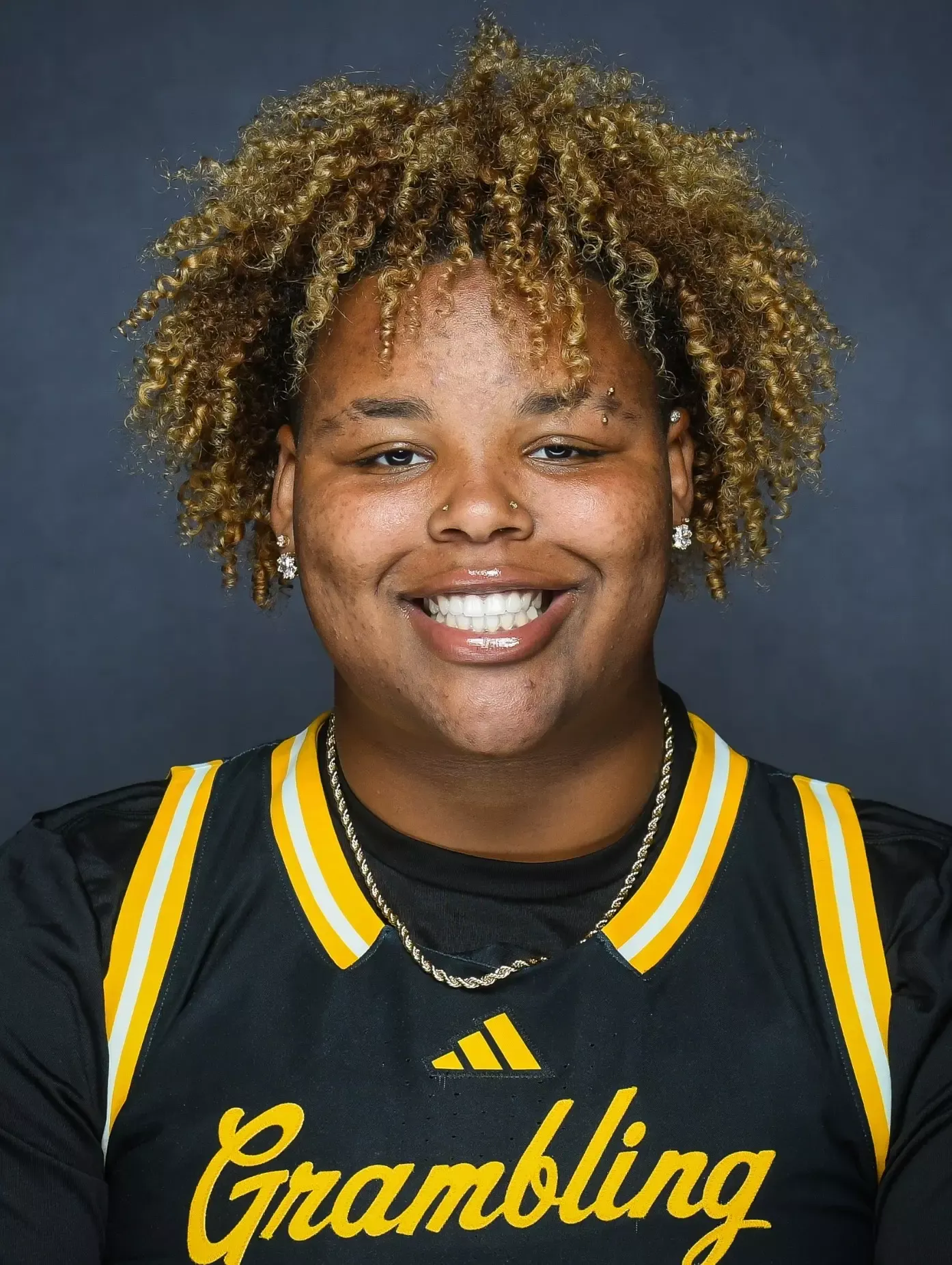 Sophia Goncalves, Basketball, undefined