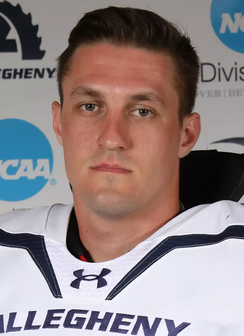 Ian Hutter, Football, undefined