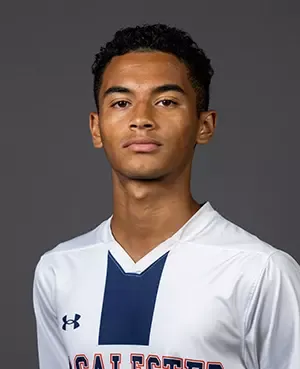 Leandro Navas, Soccer, Macalester College
