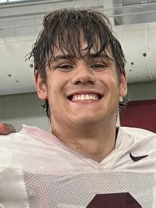 Graysen Schneider, Football, undefined