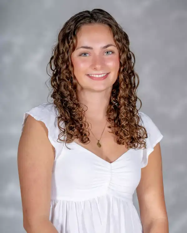 Ashley Connor, Swimming & Diving, Marist University