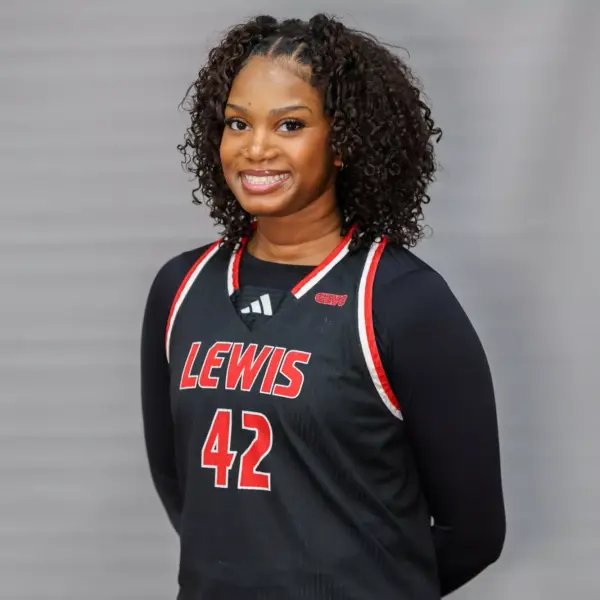 Layla Williams, Basketball, Lewis University