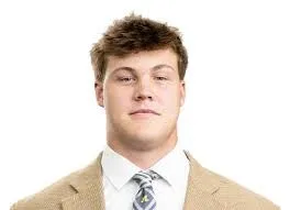 Blake Frazier, Football, undefined