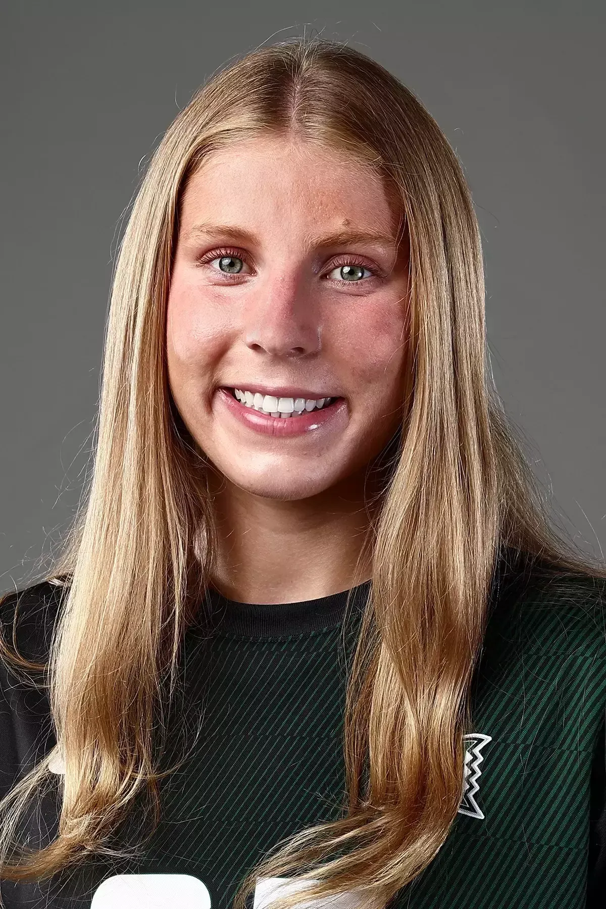 Ella Gollis, Soccer, University of Hawai'i