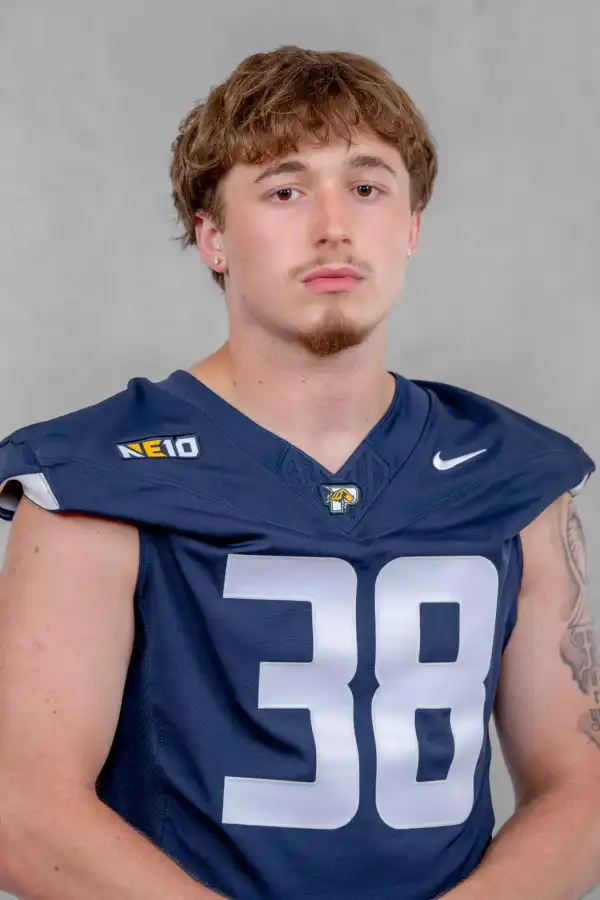 Michael DeVitto, Football, Pace University