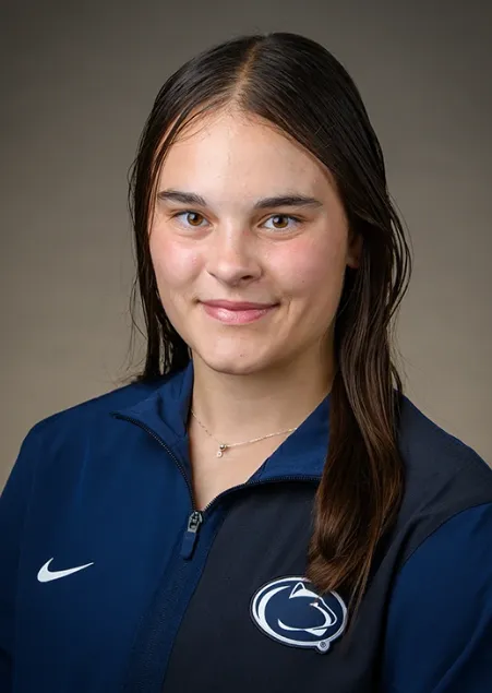 Danica Maynard, Hockey, undefined