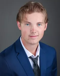 Blake Bechen, Hockey, undefined