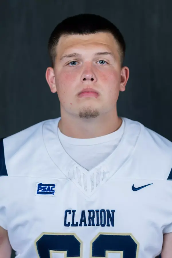 Markus Hanson, Football, Clarion