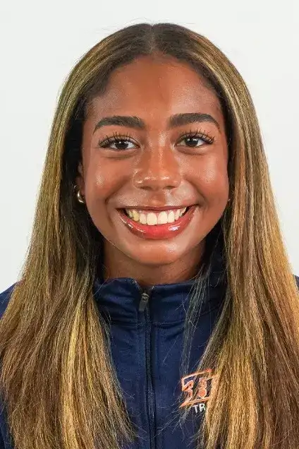 Olivia Walker, Track and Field (O), California State University, Fullerton