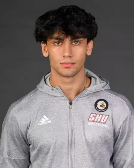 Aman Khalil, Wrestling, Sacred Heart University