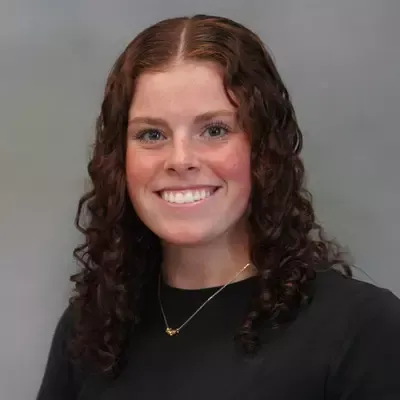 Violet Siftar, Swimming & Diving, Niagara University