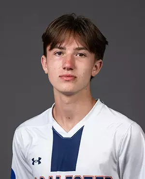 Leo See Shipman, Soccer, Macalester College