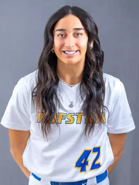 Chelsea Villar, Softball, Hofstra University