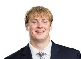 Evan Link, Football, undefined