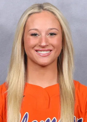 Kennedy Ariail, Softball, undefined