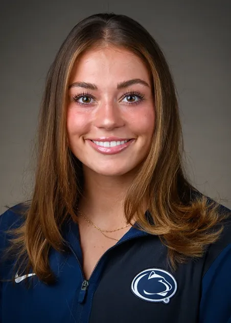 Maddy Christian, Hockey, undefined