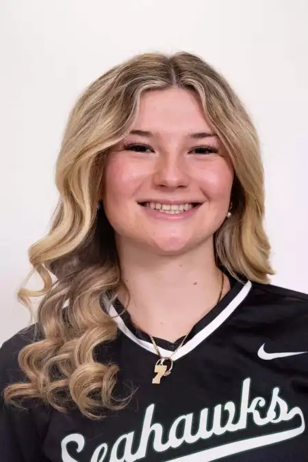 Gia Spinelli, Softball, Wagner College