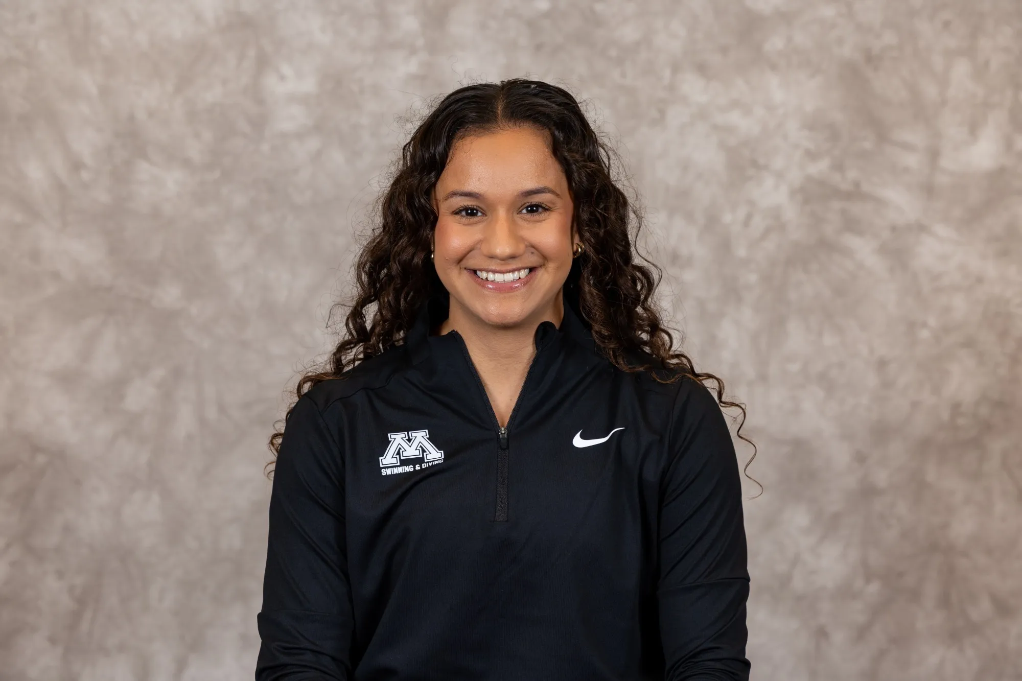 Vivi Del Angel, Swimming & Diving, University of Minnesota