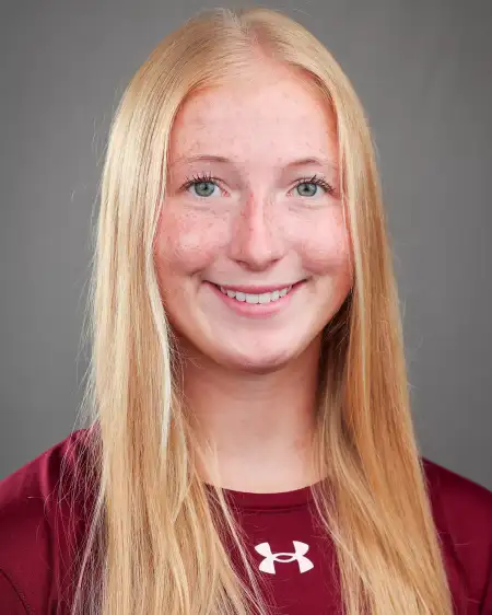 Julianne Hon, Volleyball, University of Minnesota Duluth