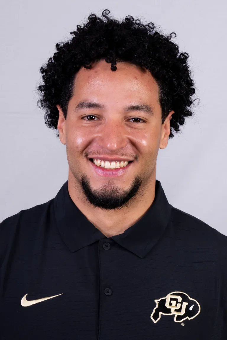 Leonardo Valle, Football, undefined