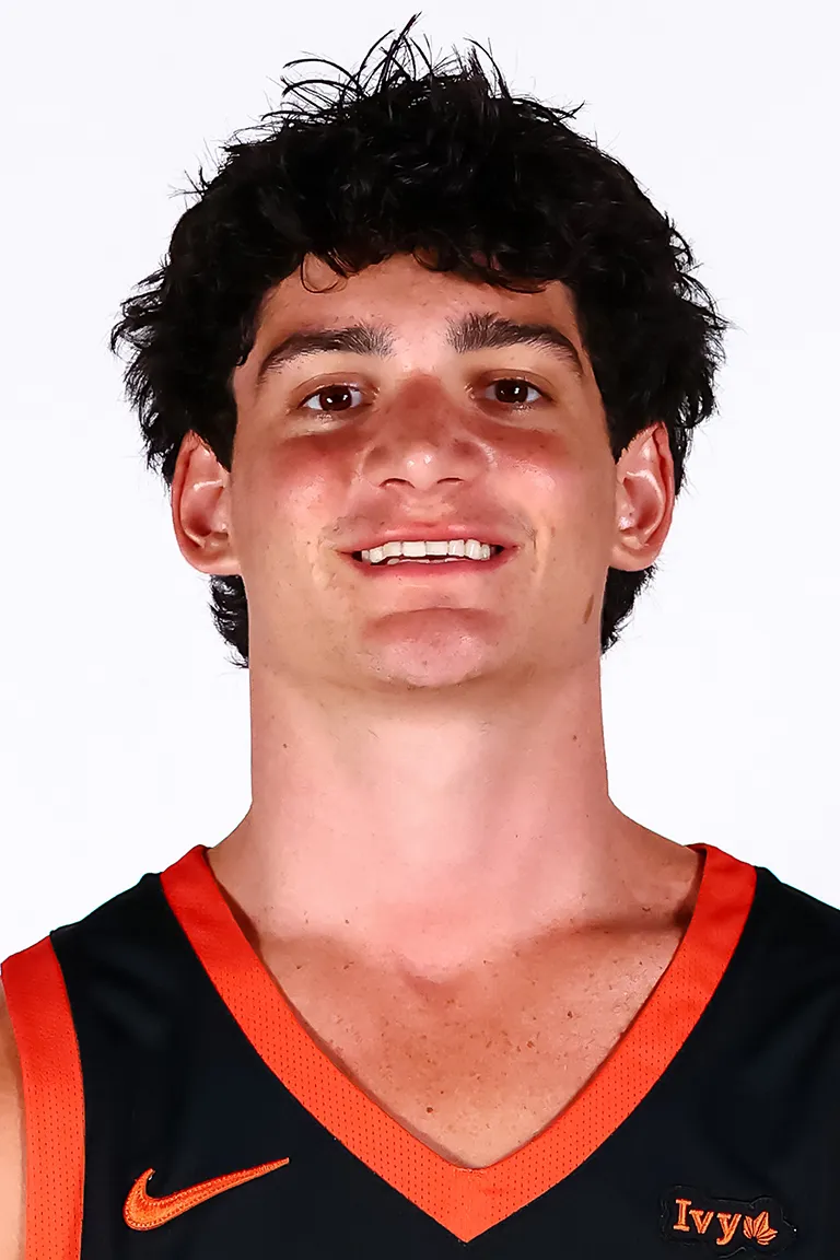 Louis O'Keefe, Basketball, undefined