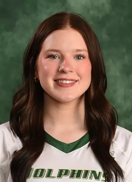 Sadie Lupton, Volleyball, Le Moyne College